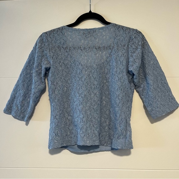 Traffic | Y2K Lace Shirt - Picture 6 of 13